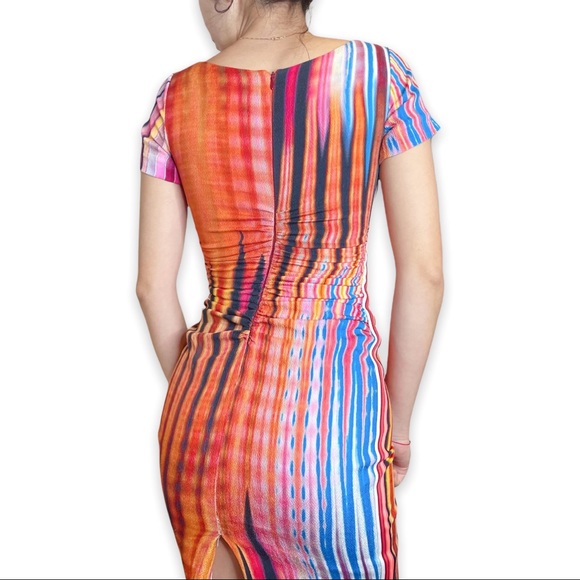 TracyReese Artsy Multicolor Stripe Psychedelic Print Ruched Bodycon Silk dress 0 - Picture 6 of 16
